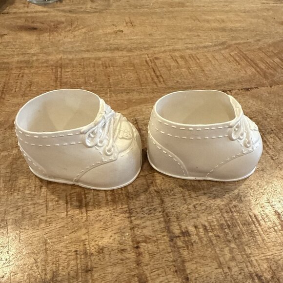 Vintage White Cabbage Patch Doll Shoes Slip On Tennis Shoes Monkey Bear Face - Picture 5 of 6